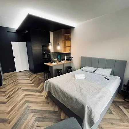M16 Drobnera Apartment *